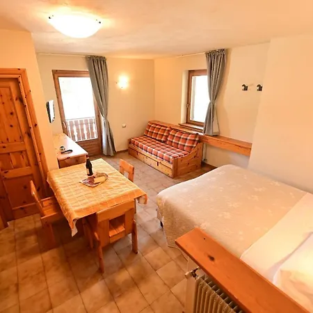 شقة Raethia Tra Bormio E Livigno *