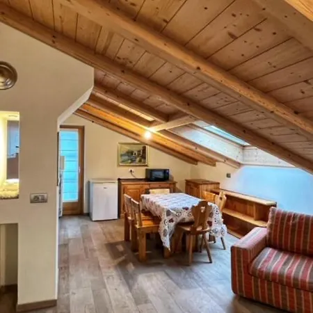 شقة Raethia Tra Bormio E Livigno *